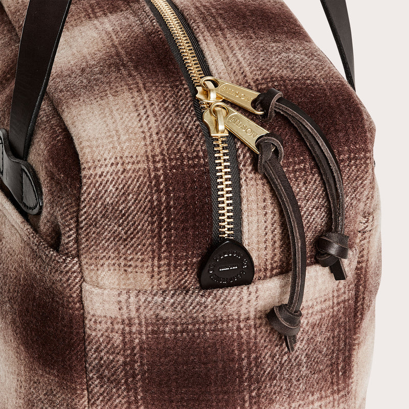 Mackinaw wool zipper tote bag di Filson | Brown tan ombr (Brown)