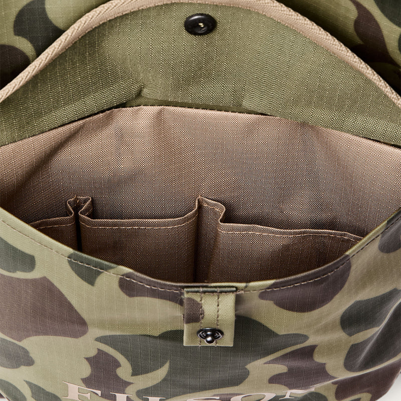 Sac à dos all-weather par Filson | Tundra shrub camo (Green)