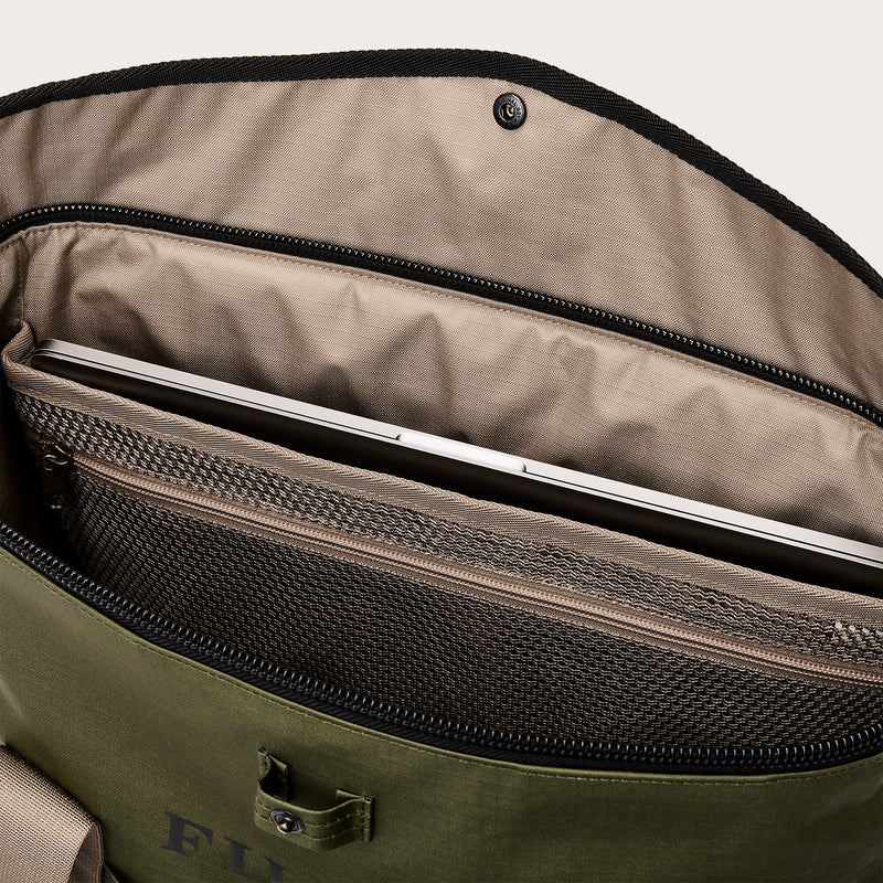 All-weather tote bag di Filson | Olive / black / covert (Green)