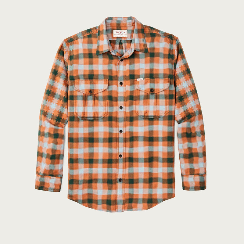 Lightweight alaskan guide shirt par Filson | Clay / blue / multi plaid (Orange)