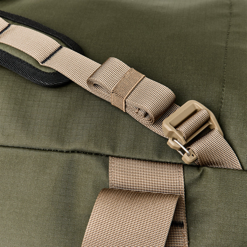 All-weather 50l duffle par Filson | Olive / black / covert (Green)