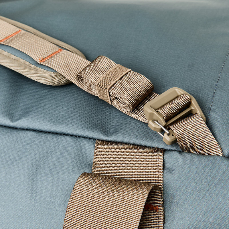 All-weather 50l duffle par Filson | Slate / canteen / covert (Blue)