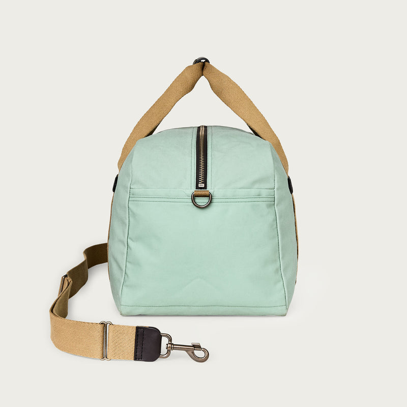 Tin cloth medium duffle bag par Filson | Granite green (Blue)