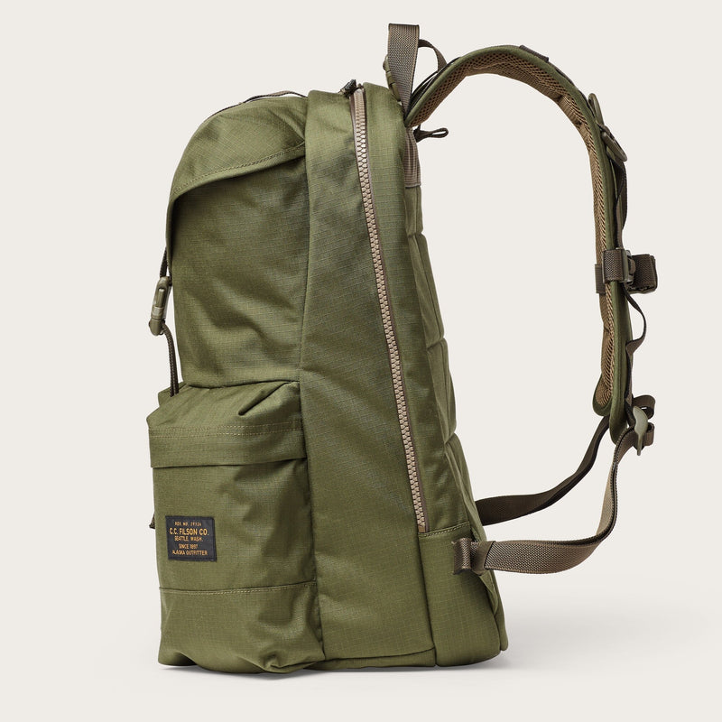 Ripstop nylon backpack di Filson | Surplus green (Green)
