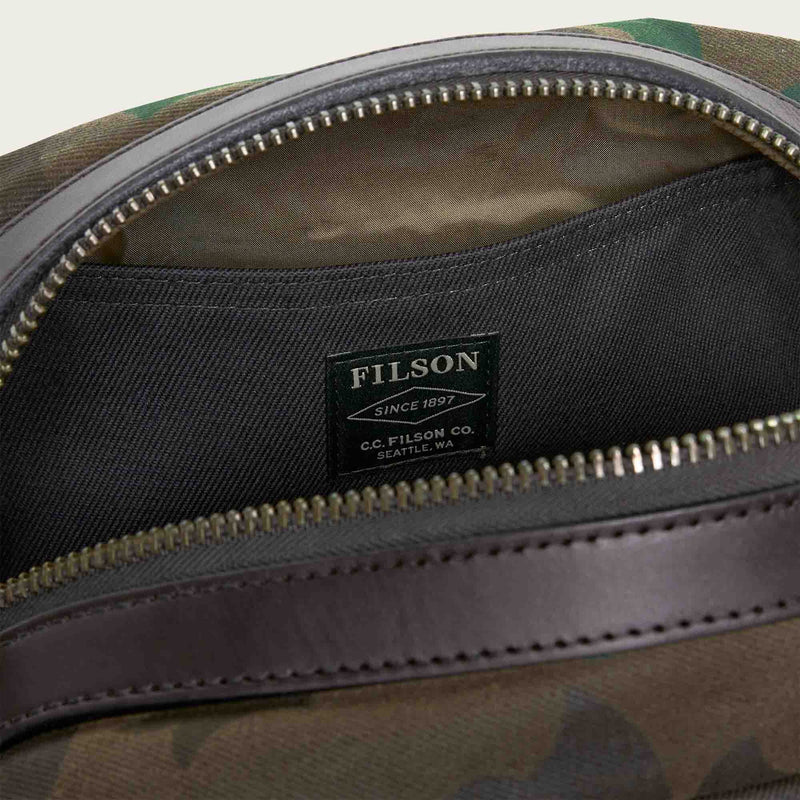 Waxed rugged twill travel kit by Filson | Dark wax shrub camo (Grey)