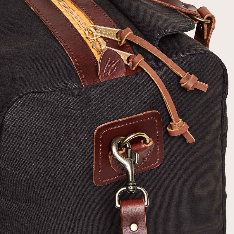 Traveller medium duffle bag by Filson | Cinder (Grey)