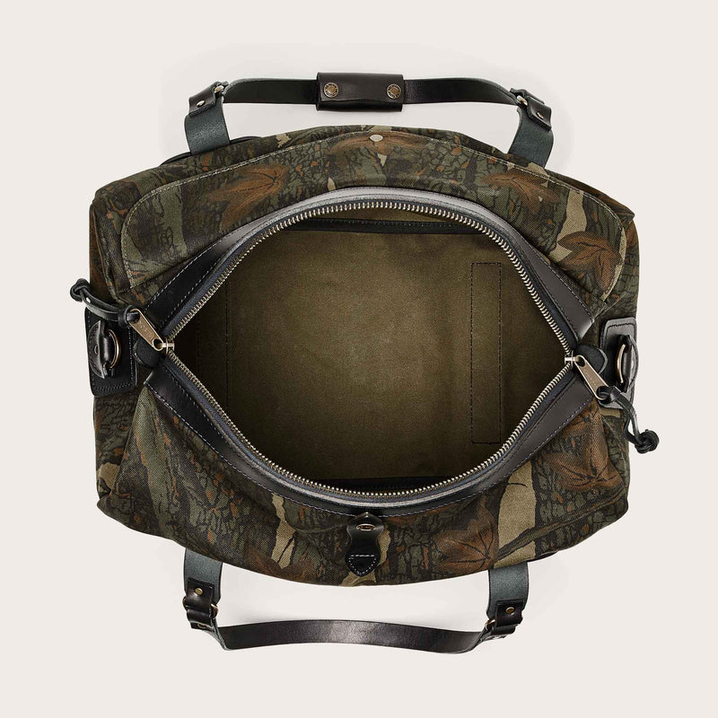 Medium rugged twill duffle bag par Filson | Maple bark camo (Beige)