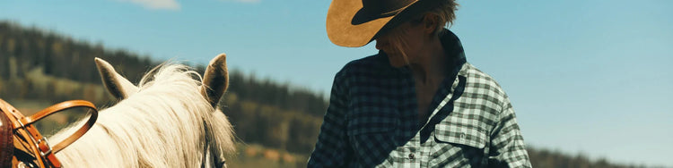 WOMEN'S SHIRTS & T-SHIRTS