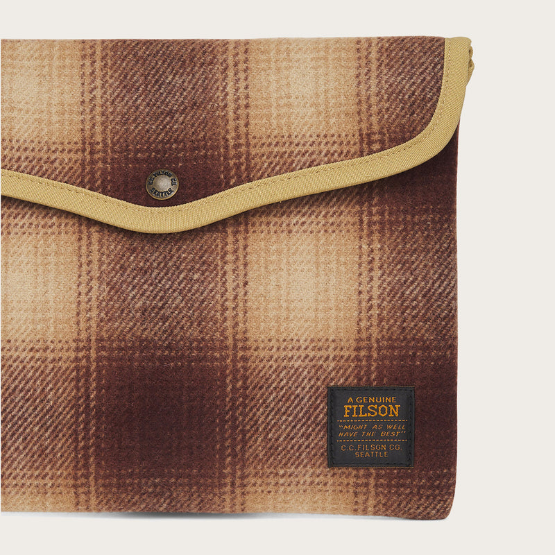 Mackinaw wool pouch ipad di Filson | Brown tan ombr (Brown)