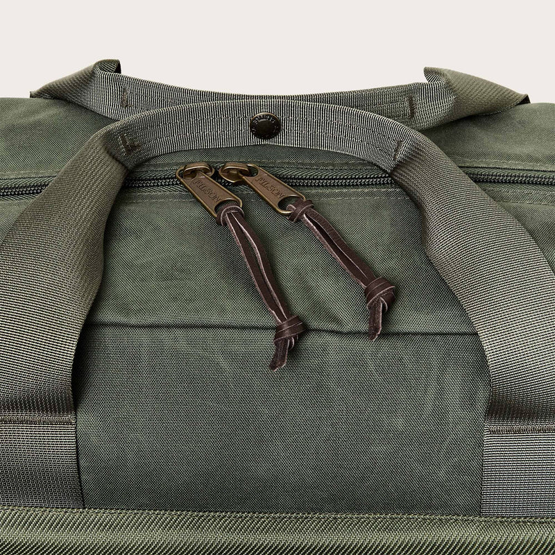 Surveyor pullman pack by Filson | Service green (Green)