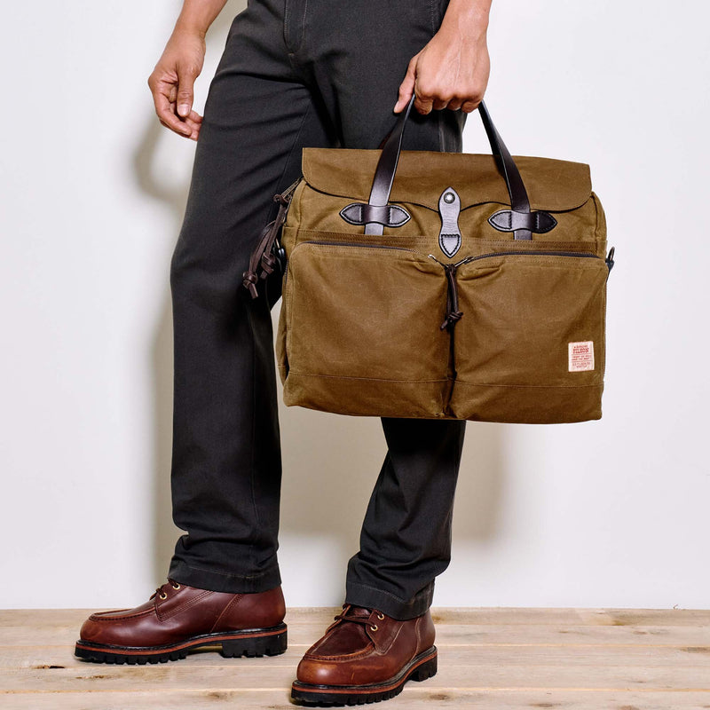 24 hour tin cloth briefcase von Filson | Dark tan (Beige)