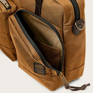 Dryden briefcase by Filson | Whiskey (Beige)