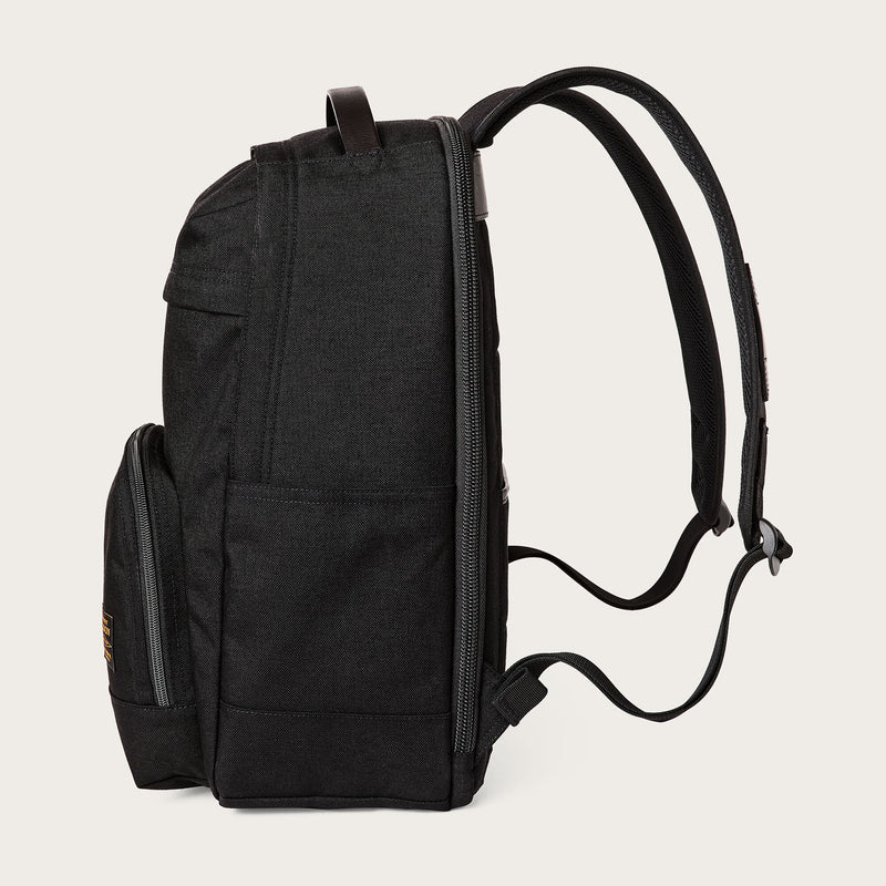 Dryden backpack par Filson | Black (Black)