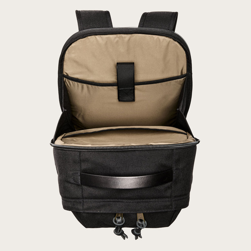 Dryden backpack par Filson | Black (Black)