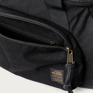 Dryden duffle pack par Filson | Black (Black)