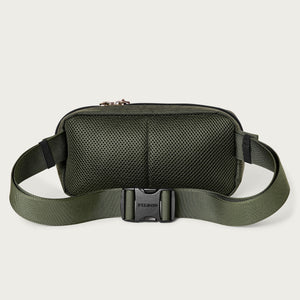 Dryden crossbody bag par Filson | Otter green (Green)