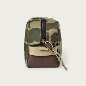 All-weather travel pack par Filson | Tundra shrub camo (Green)