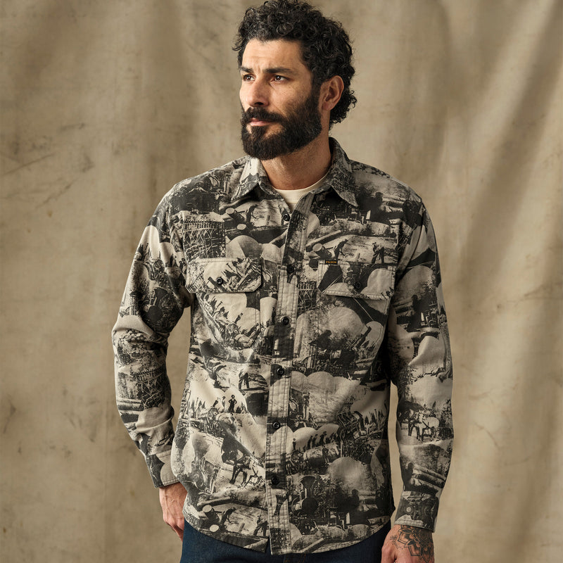 Field flannel shirt by Filson | Vintage khaki print (Beige)