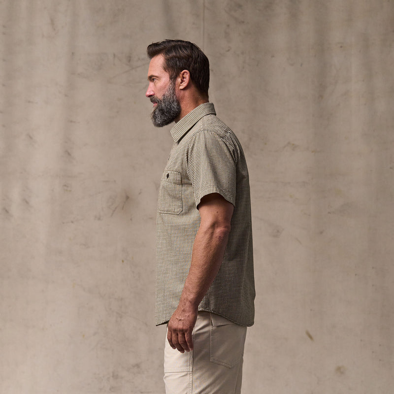 Short sleeve chambray shirt by Filson | Coffee / natural (Brown)