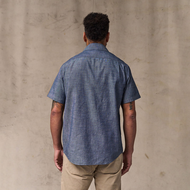 Short sleeve chambray shirt by Filson | Vintage fade chambra (Blue)