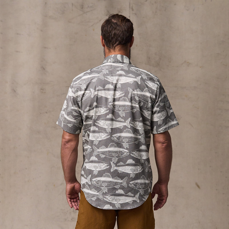 Twin lakes short sleeve sport shirt by Filson | Beluga / print (Gray)