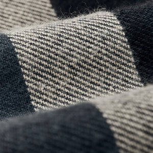 Rangeland flannel shirt par Filson | Charcoal / steel plaid (Blue)