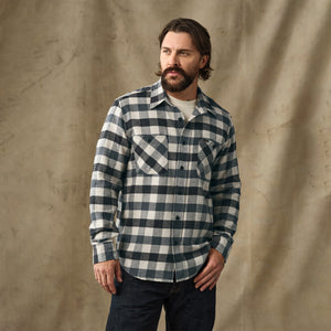 Rangeland flannel shirt by Filson | Charcoal / steel pla (Blue)