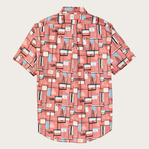 Short sleeve lightweight alaskan guide shirt par Filson | Russet / print (Pink)