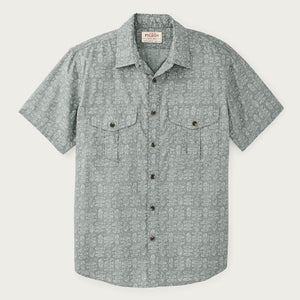 Filson's washed short sleeve feather cloth shirt par Filson | Khaki / print (Green)