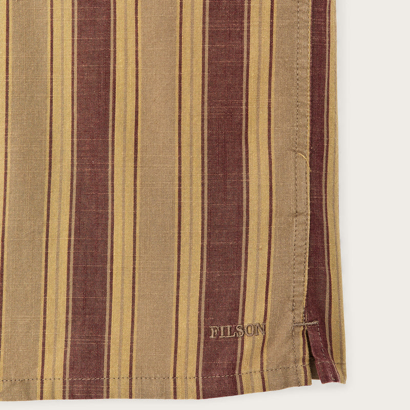 Chambray camp shirt par Filson | Brick / tan (Brown)