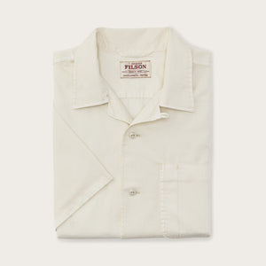 Short sleeve 4.5-oz. twill shirt par Filson | Ivory (White)
