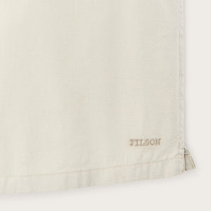 Short sleeve 4.5-oz. twill shirt par Filson | Ivory (White)