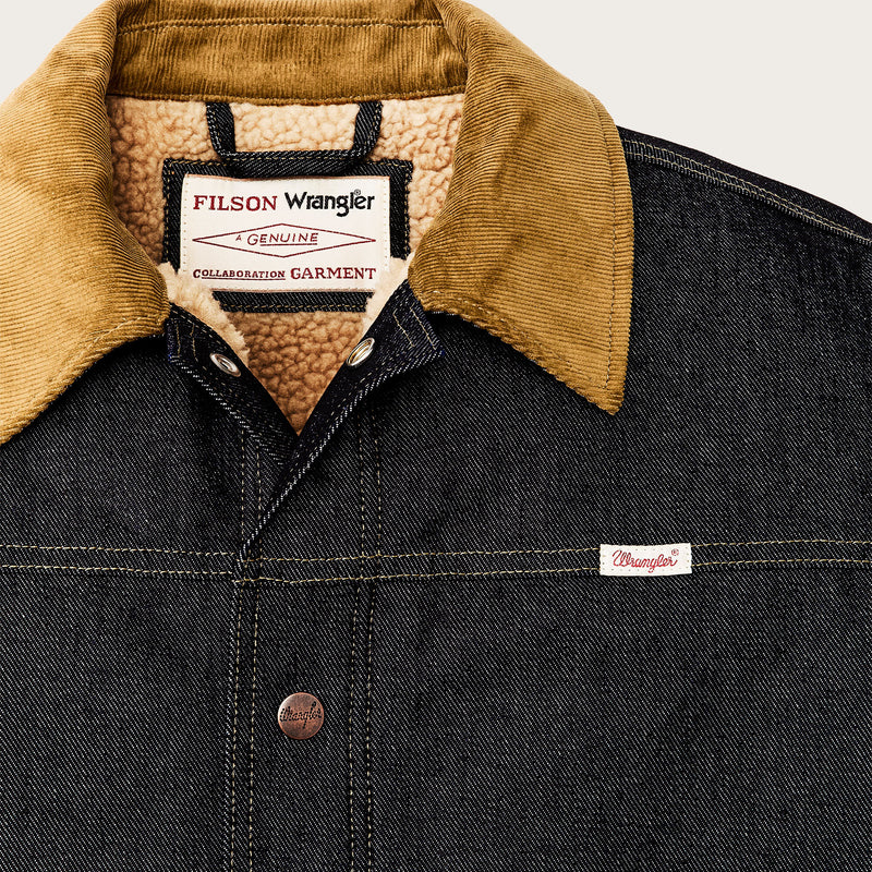 Veste de travail en denim wrangler x filson par Filson | Indigo (Blue)