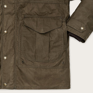 Dry wax omak coat by Filson | Burnt olive (Green)