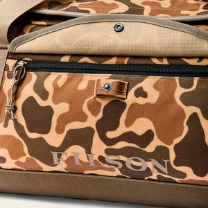 All-weather 40l duffle bag by Filson | Buckskin camo (Multicolor)