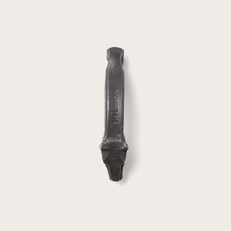 Howling wolf bottle opener di Filson | Steel (Silver)