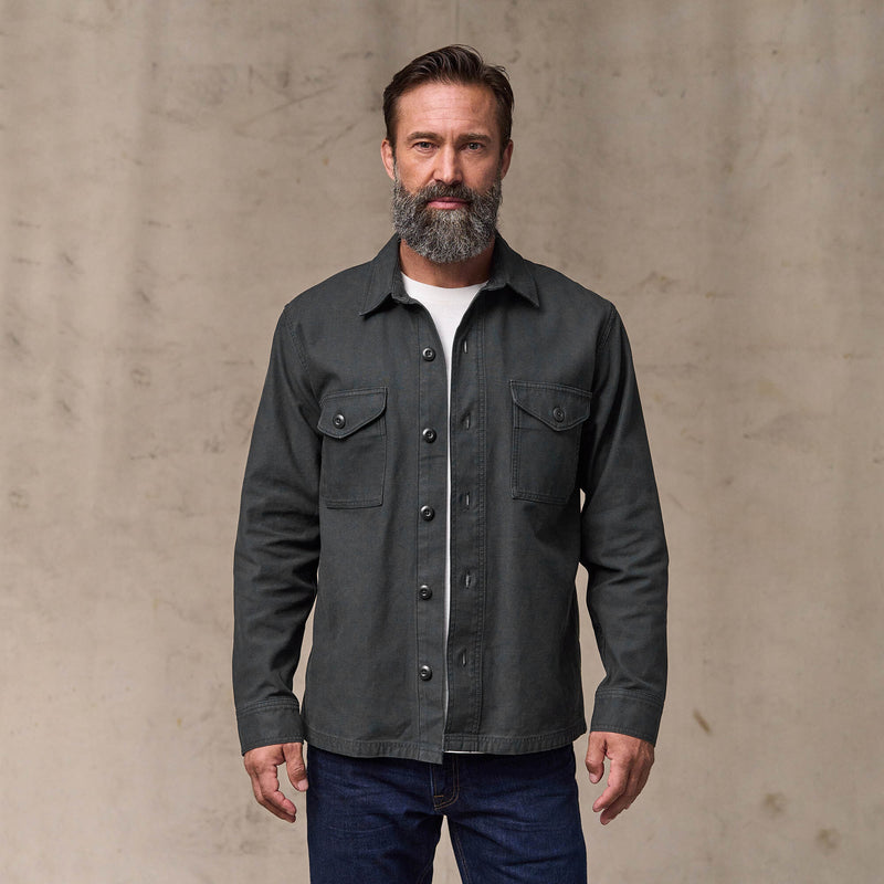 Field jac-shirt par Filson | Washed faded black (Black)