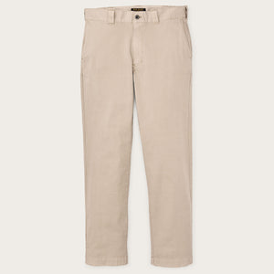 Granite mountain flat front pants by Filson | Buck tan (Beige)