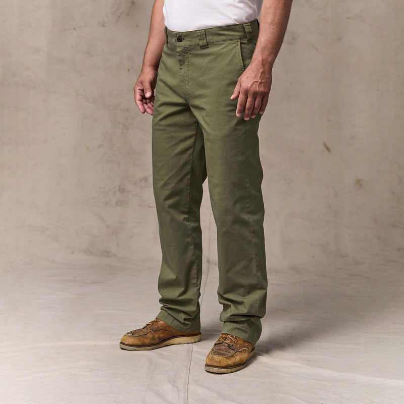Granite mountain flat front pants par Filson | Burnt olive (Green)