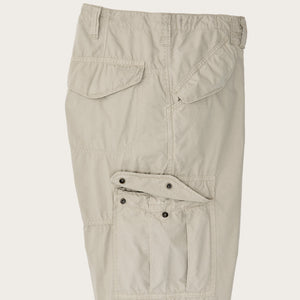 Tropical poplin cargo pants by Filson | Dried sage (White)