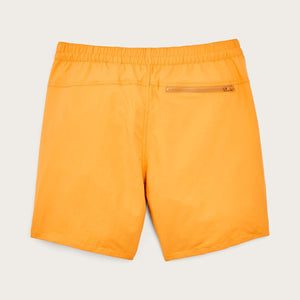 Cooper lake trunks von Filson | Larch gold (Orange)