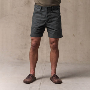 Field supply shorts par Filson | Washed faded black (Black)