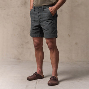 Field supply shorts par Filson | Washed faded black (Black)
