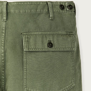 Field supply shorts by Filson | Washed fatigue green (Green)