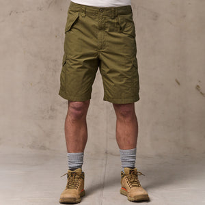 Tropical poplin cargo shorts par Filson | Military olive (Green)