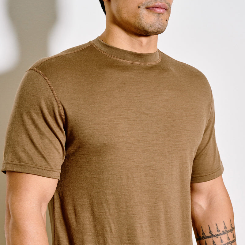 210g merino wool short sleeve crew di Filson | Rugged tan (Brown)