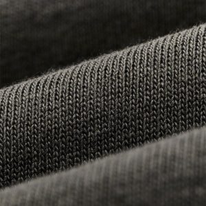 T-shirt graphique frontier par Filson | Peat / sporting good (Gray)