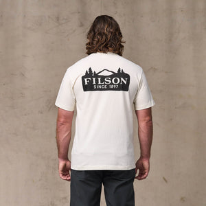 Scenic graphic t-shirt par Filson | Basswood (White)