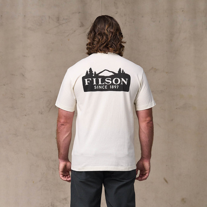 Scenic graphic t-shirt par Filson | Basswood (White)