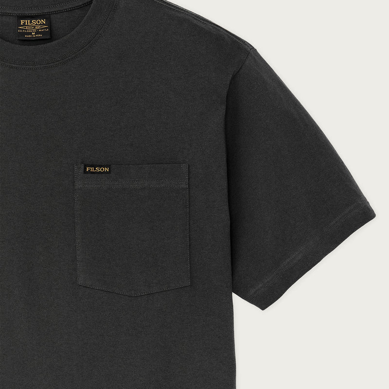 Outfitter pocket t-shirt par Filson | Faded black (Black)